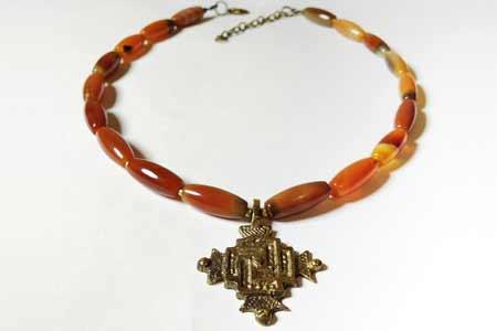 Намисто ручної роботи, Сердолік